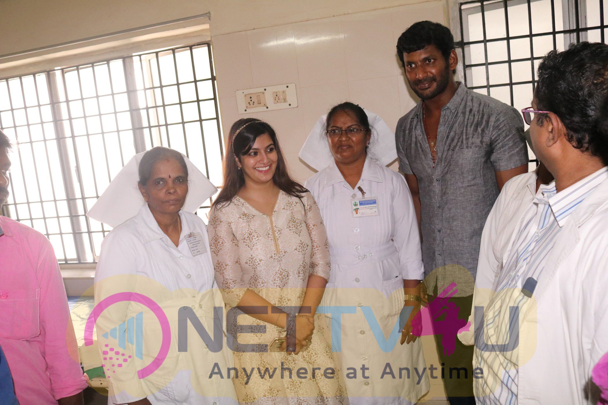 Actor Vishal Reddy Celebrate Is Birthday At Kasturi Gandhi Government Hospital In Tiruvallikeni And Gold Ring Fastidious And Mer