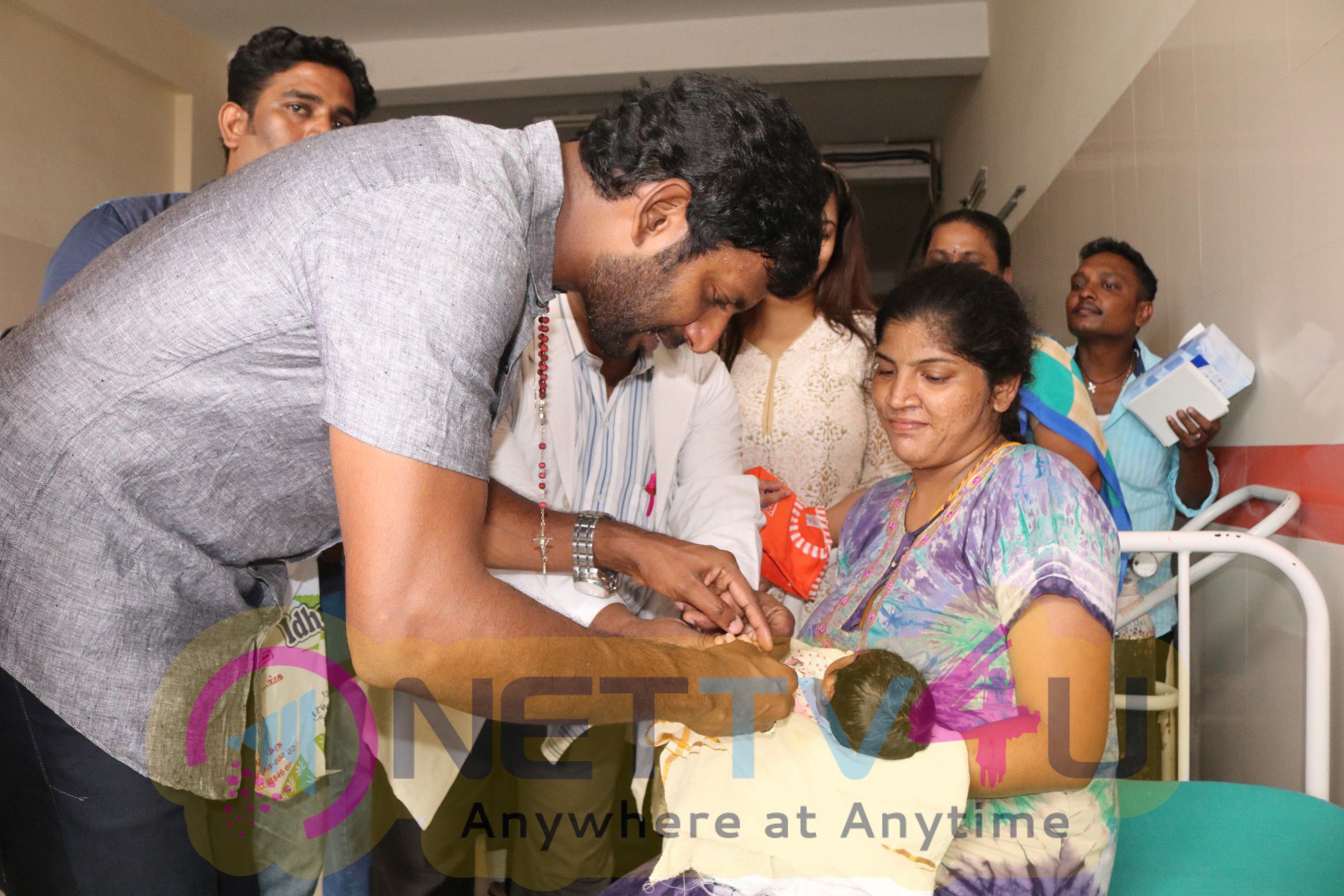 Actor Vishal Reddy Celebrate Is Birthday At Kasturi Gandhi Government Hospital In Tiruvallikeni And Gold Ring Fastidious And Mer