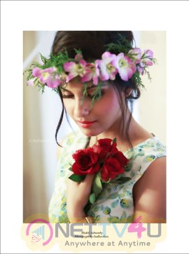 Actress Ashwathy Ravikumar High Quality Pics