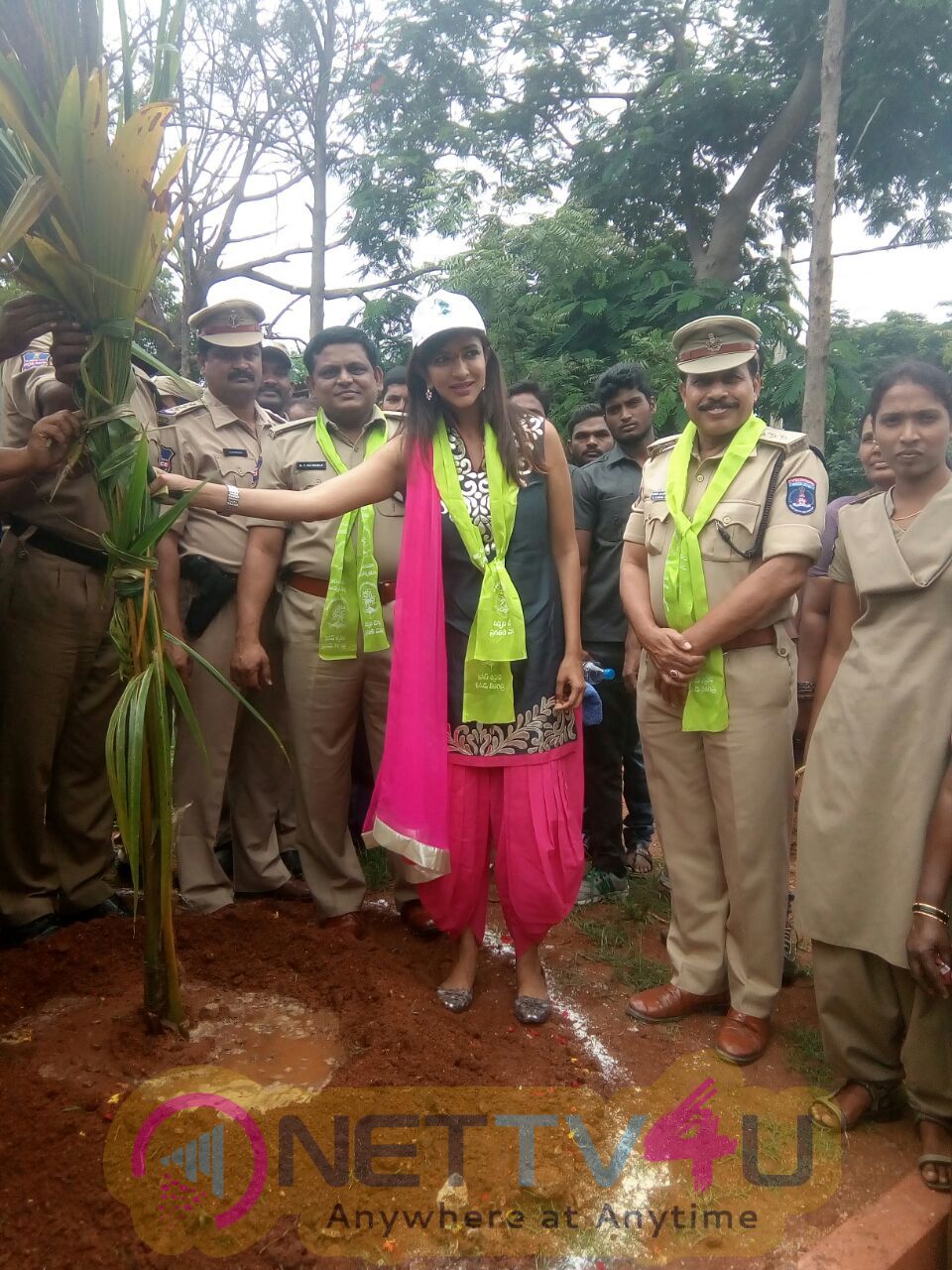 Actress  Manchu Lakshmi Participated Haritha Haram At Sher Bashirbagh Ps Near Suchitra Classy Photos Telugu Gallery