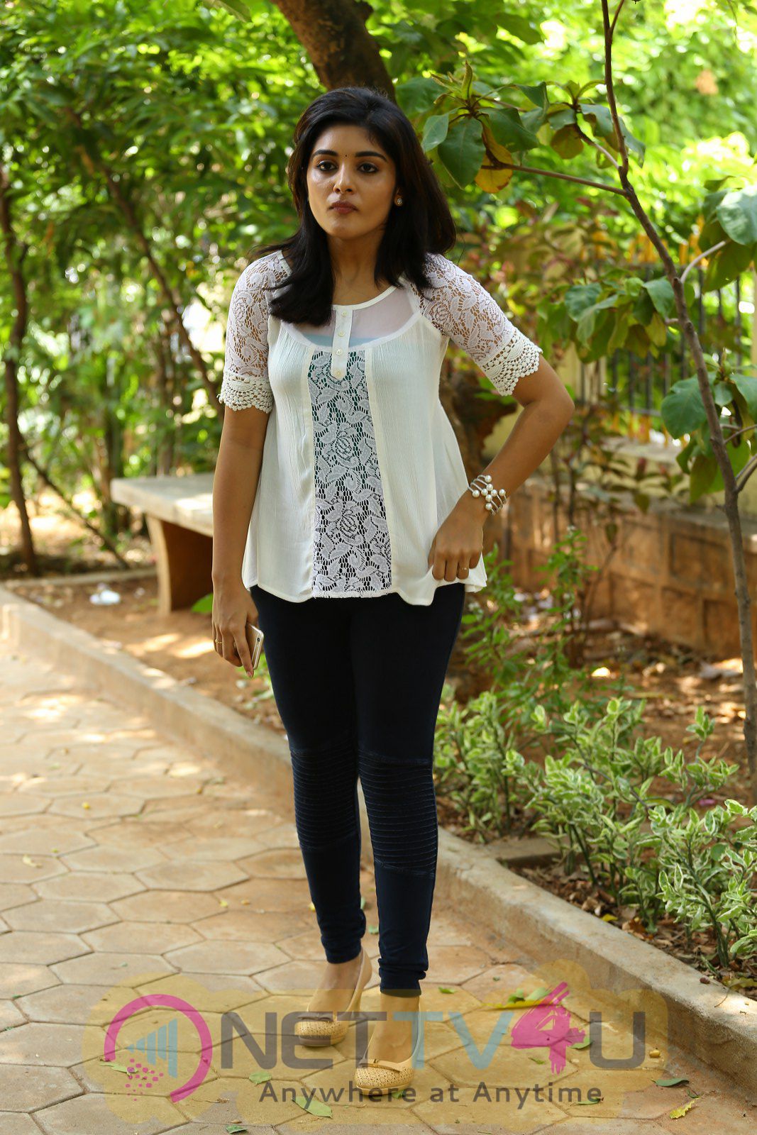 Actress Niveda Thomas High Quality New Photos Telugu Gallery