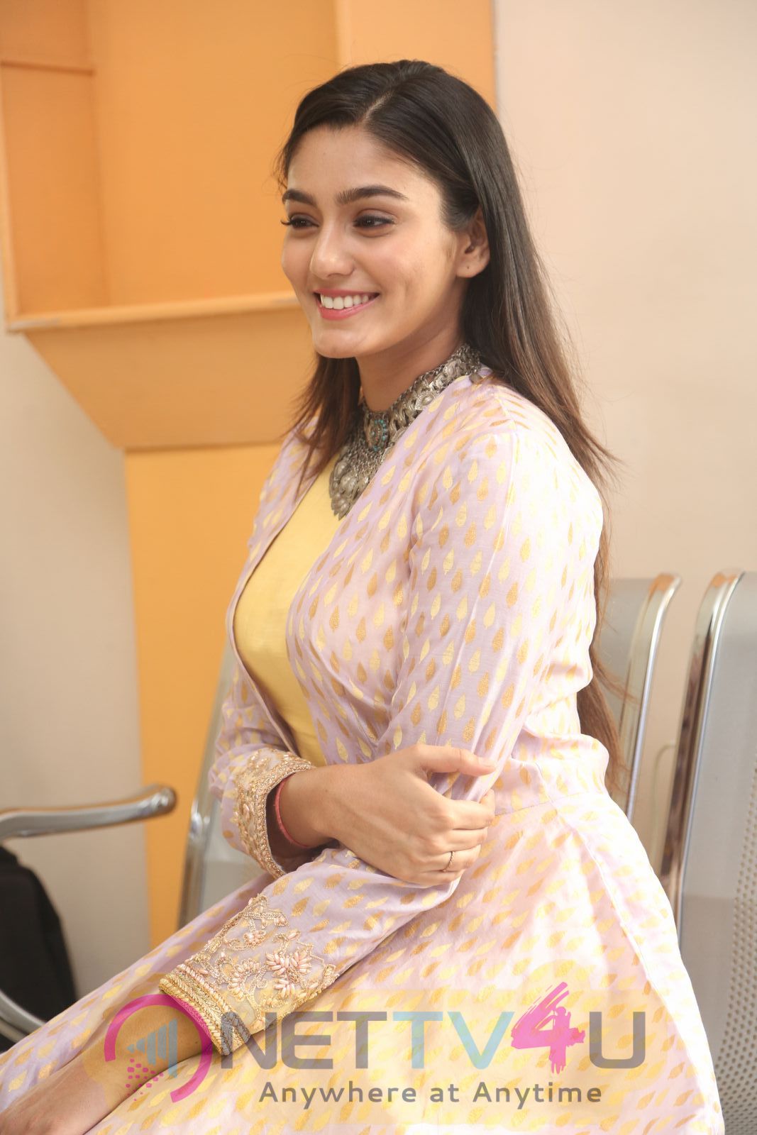 Actress Sana Maqbool At Mama O Chandamama Movie Press Meet Photos Telugu Gallery