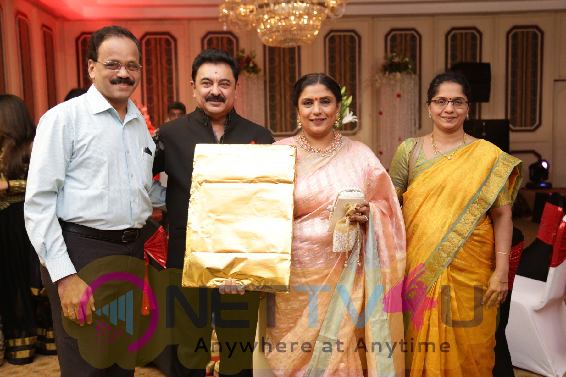 Actress Sripriya And Rajkumar Sethupathy 25th Wedding Anniversary Photos Tamil Gallery