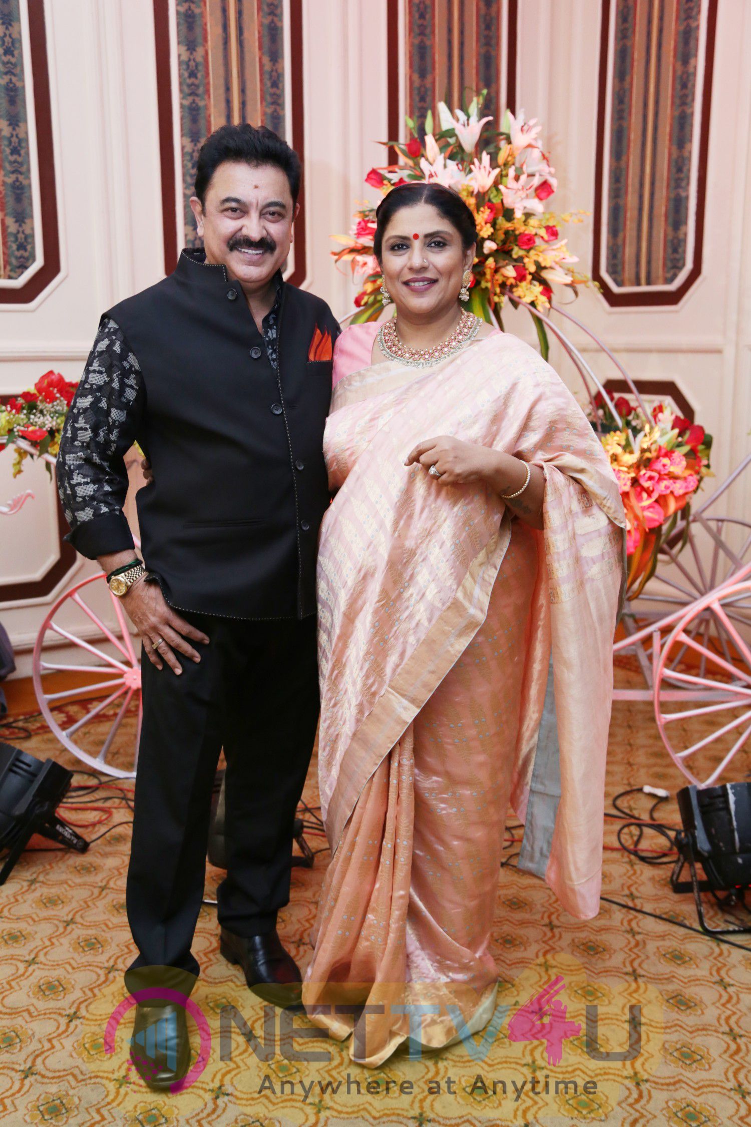 Actress Sripriya And Rajkumar Sethupathy 25th Wedding Anniversary Photos Tamil Gallery