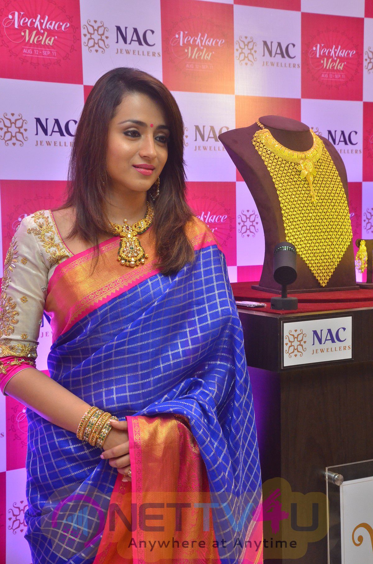 Actress Trisha Launches NAC Jewellers At Kanchipuram Stills Tamil Gallery