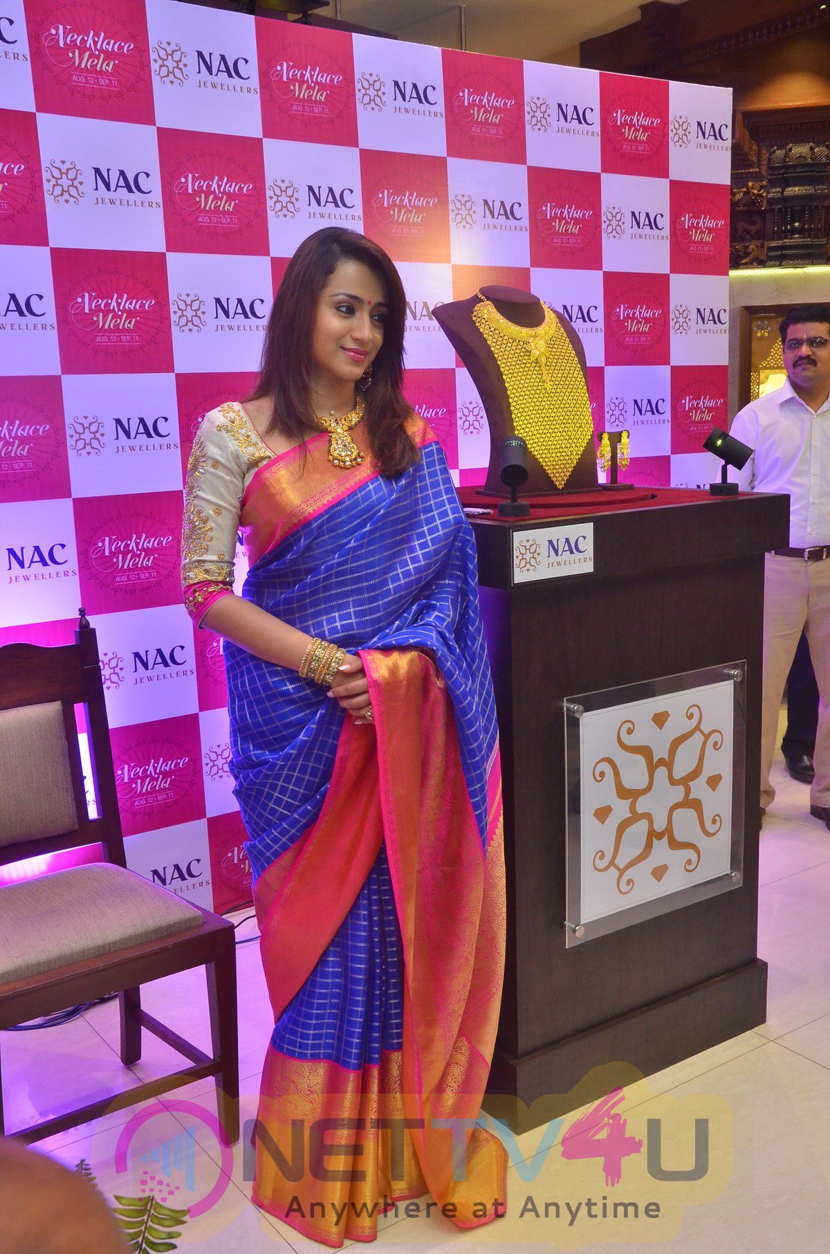 Actress Trisha Launches NAC Jewellers At Kanchipuram Stills Tamil Gallery