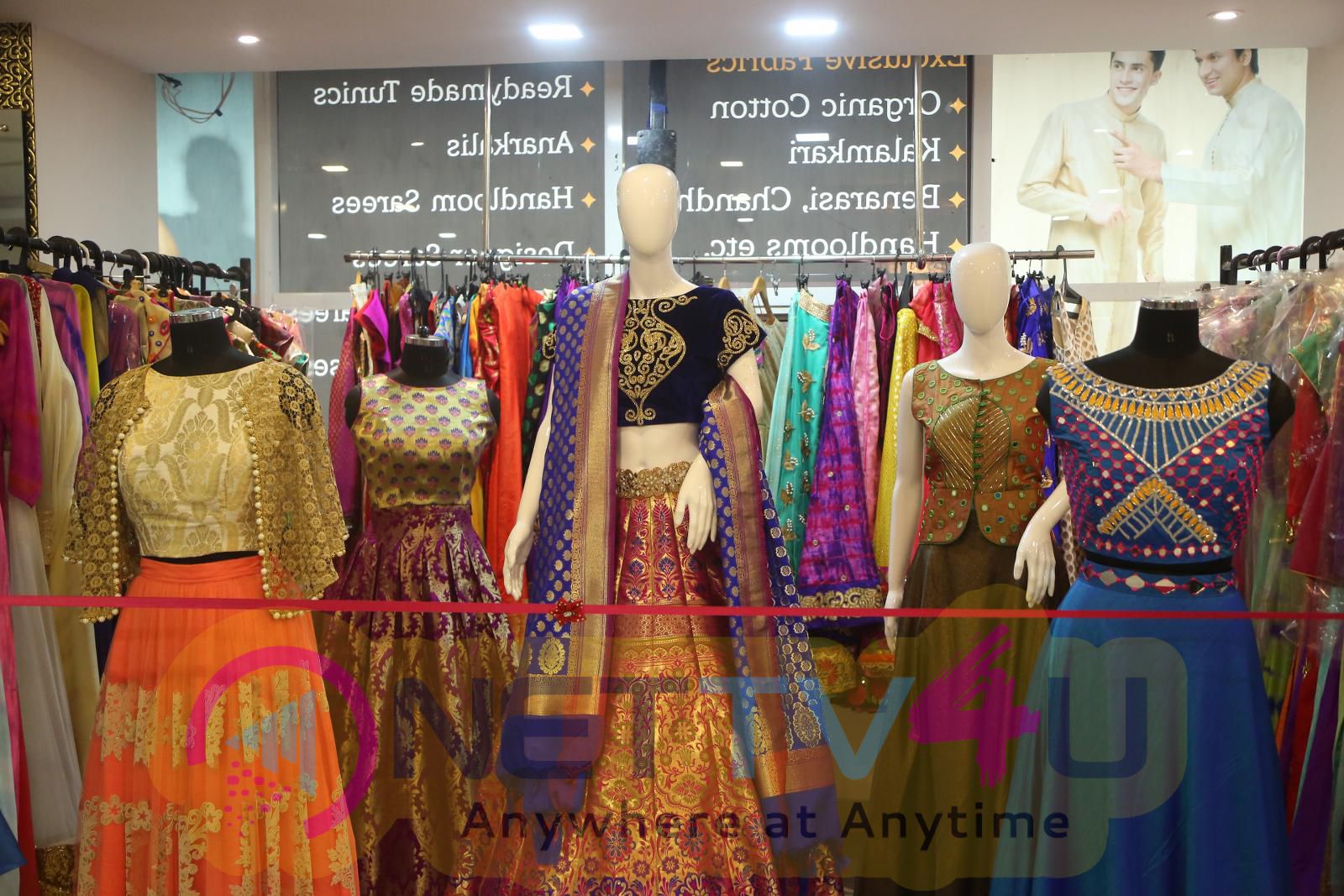 Actress Yamini Bhaskar Launches Ambara Designer Collections Photos Telugu Gallery