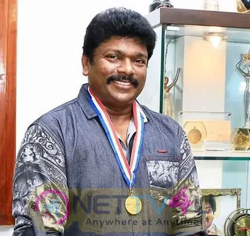 After Kamal Haasan, Parthiban Bagged An Award Stills Tamil Gallery