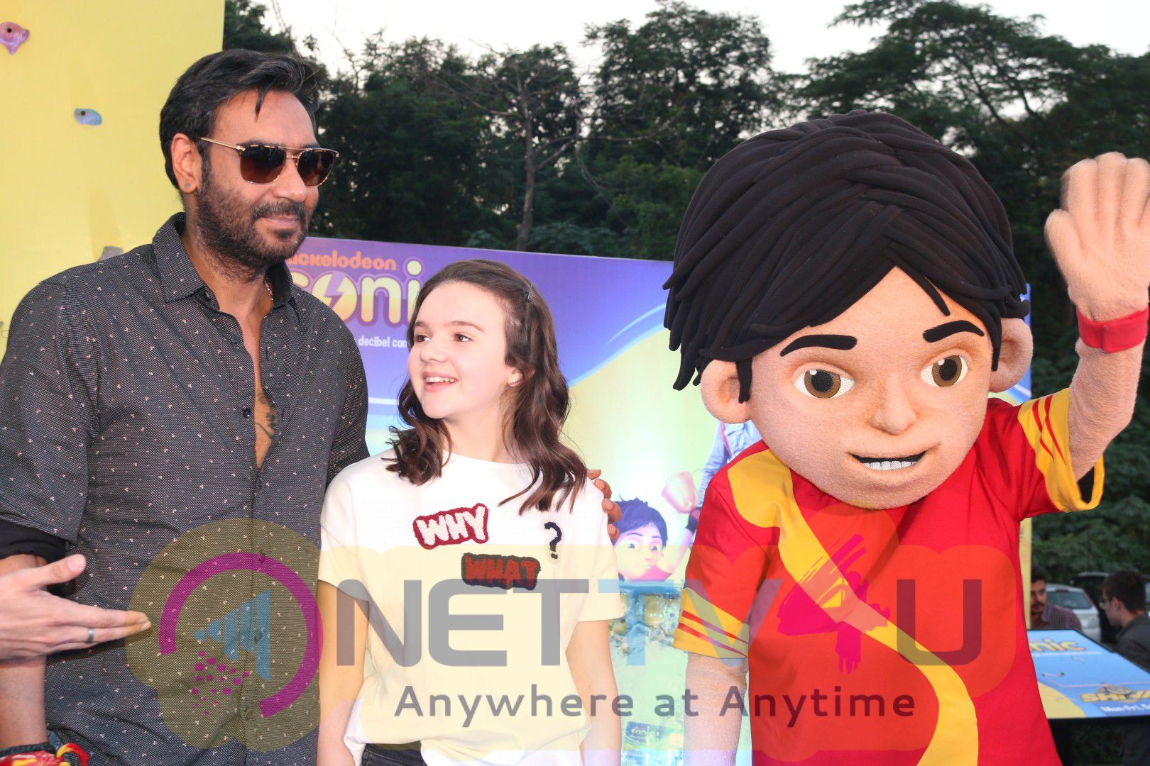Ajay Devgan And Shiva The Superhero From Popular Television Series On Sonic  Waptubes Stills Movie Press Meet Pics | Latest Event Images & Stills