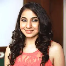 Tamil Makeup Artist Akriti Sachdev