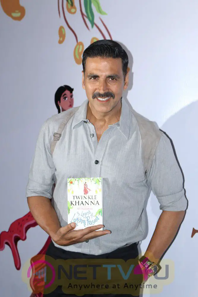 Akshay Kumar, Alia Bhatt At The Launch Of Twinkle Khanna's 2nd Book Cute Pics Hindi Gallery