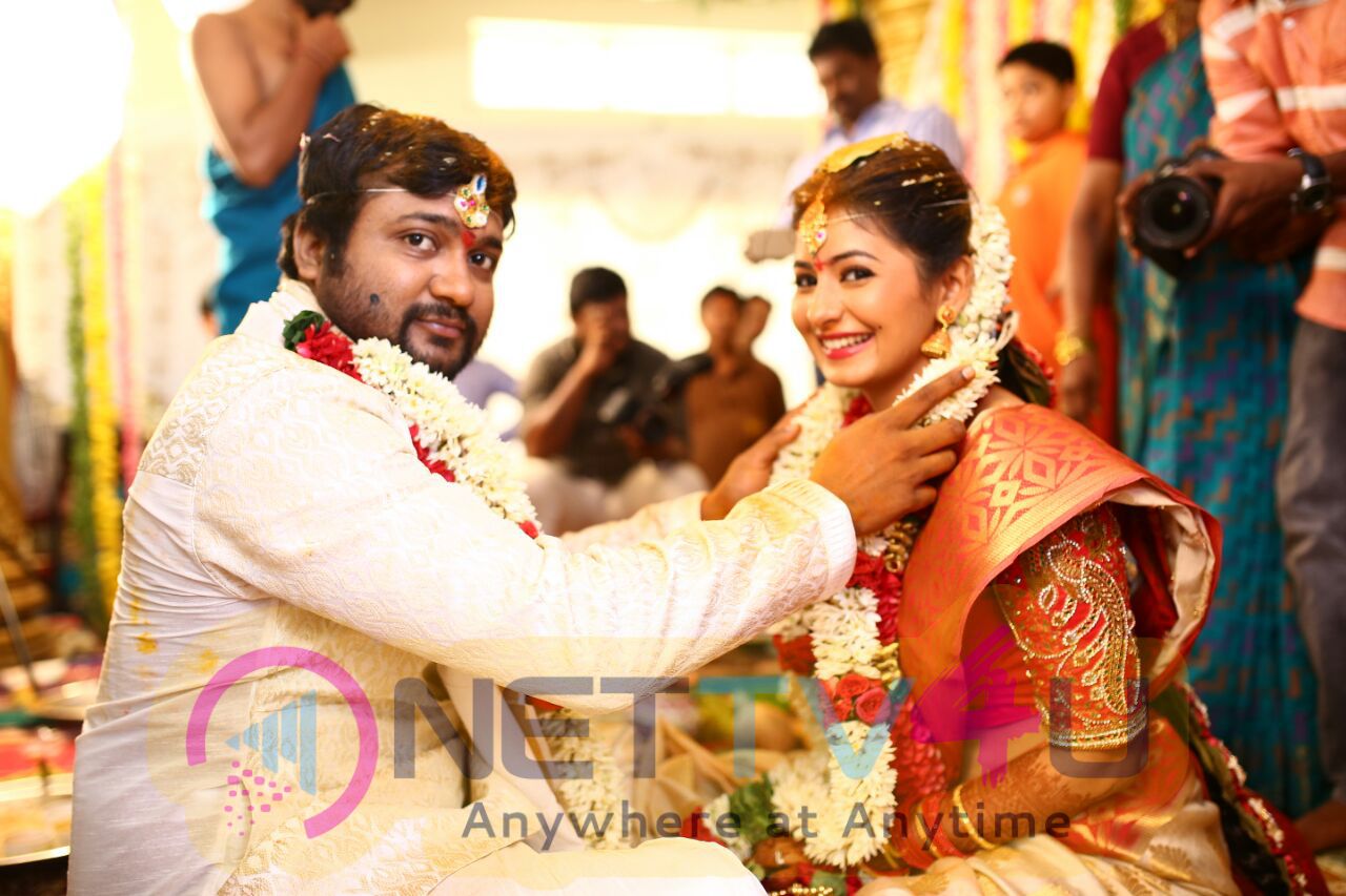 Actor Bobby Simha & Actress Reshmi Wedding Images Tamil Gallery