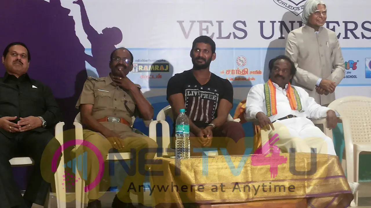 actor vishal inaugurate nesam charitable trust chennai a vels university in kalvi thiruvizha photos  1