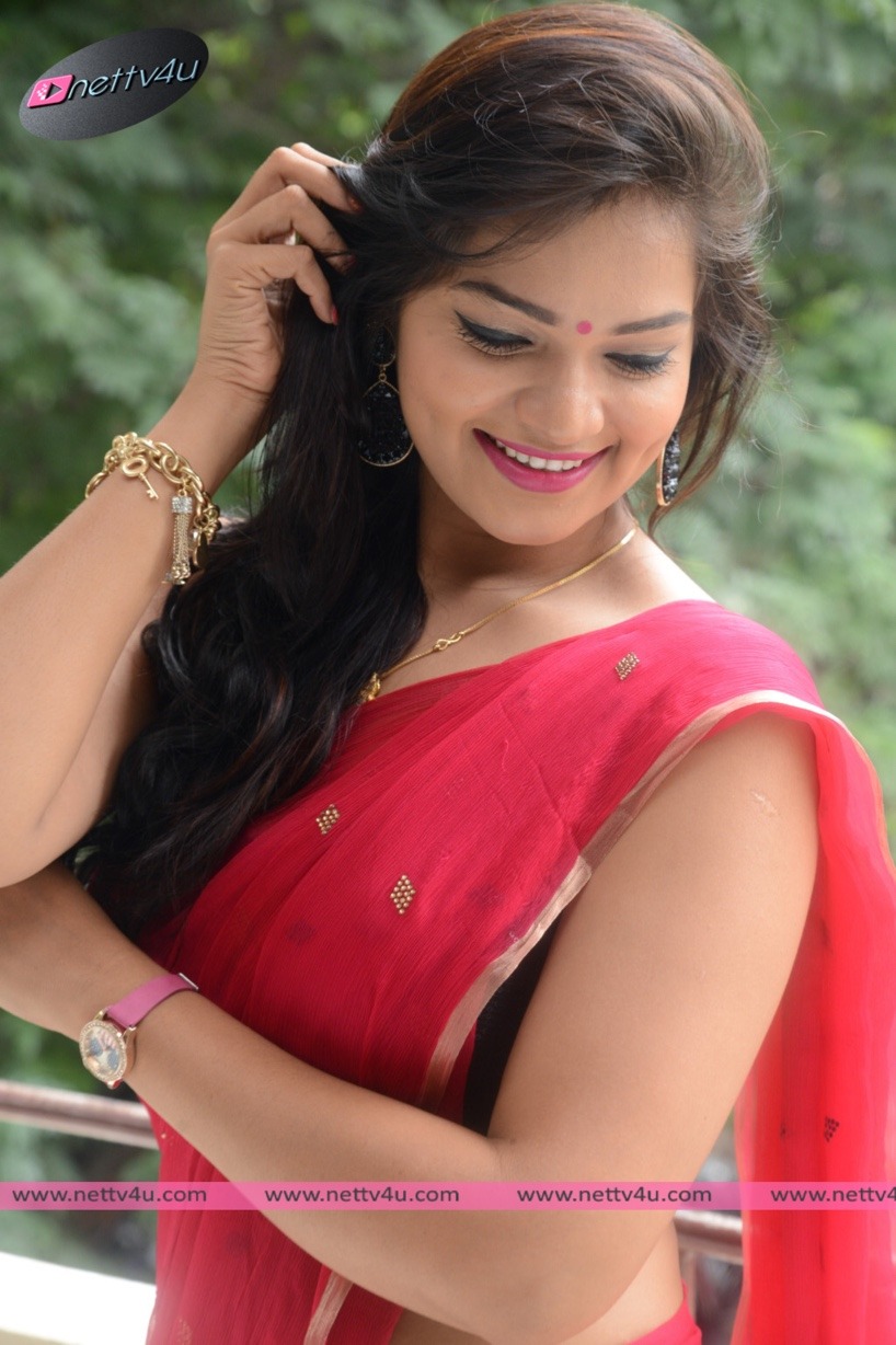 actress aswi new photos 30