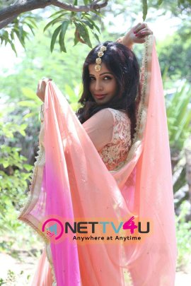 actress hashika butt photo gallery 4