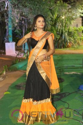 Actress Honey Jo Photo Galleries