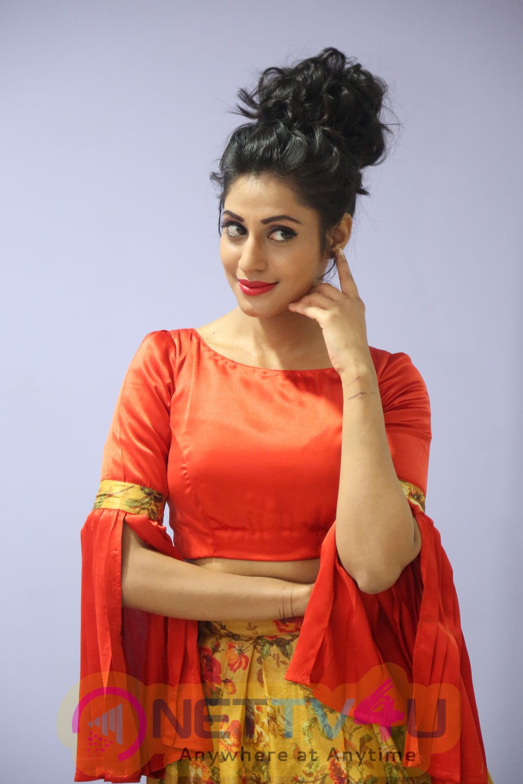 Actress Iraa Photos & Hot Images Telugu Gallery