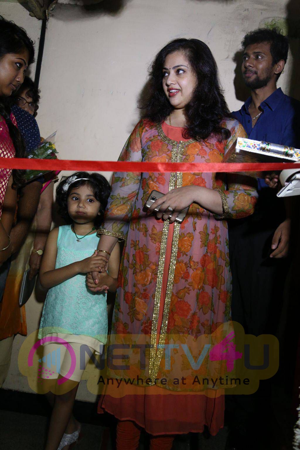 actress meena latest photos at viscosity dance academy launch 1