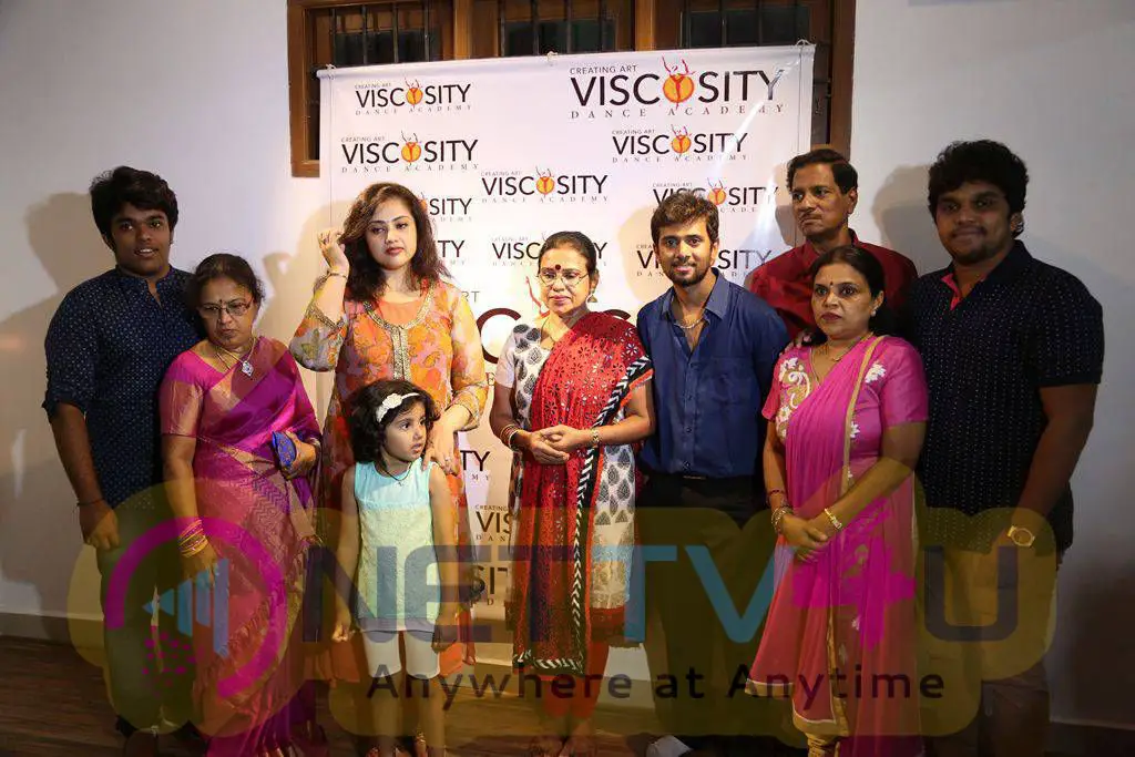 actress meena latest photos at viscosity dance academy launch 18