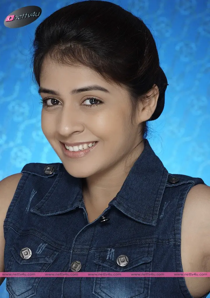 actress neha pawar 04