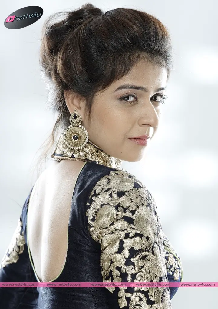 actress neha pawar 20