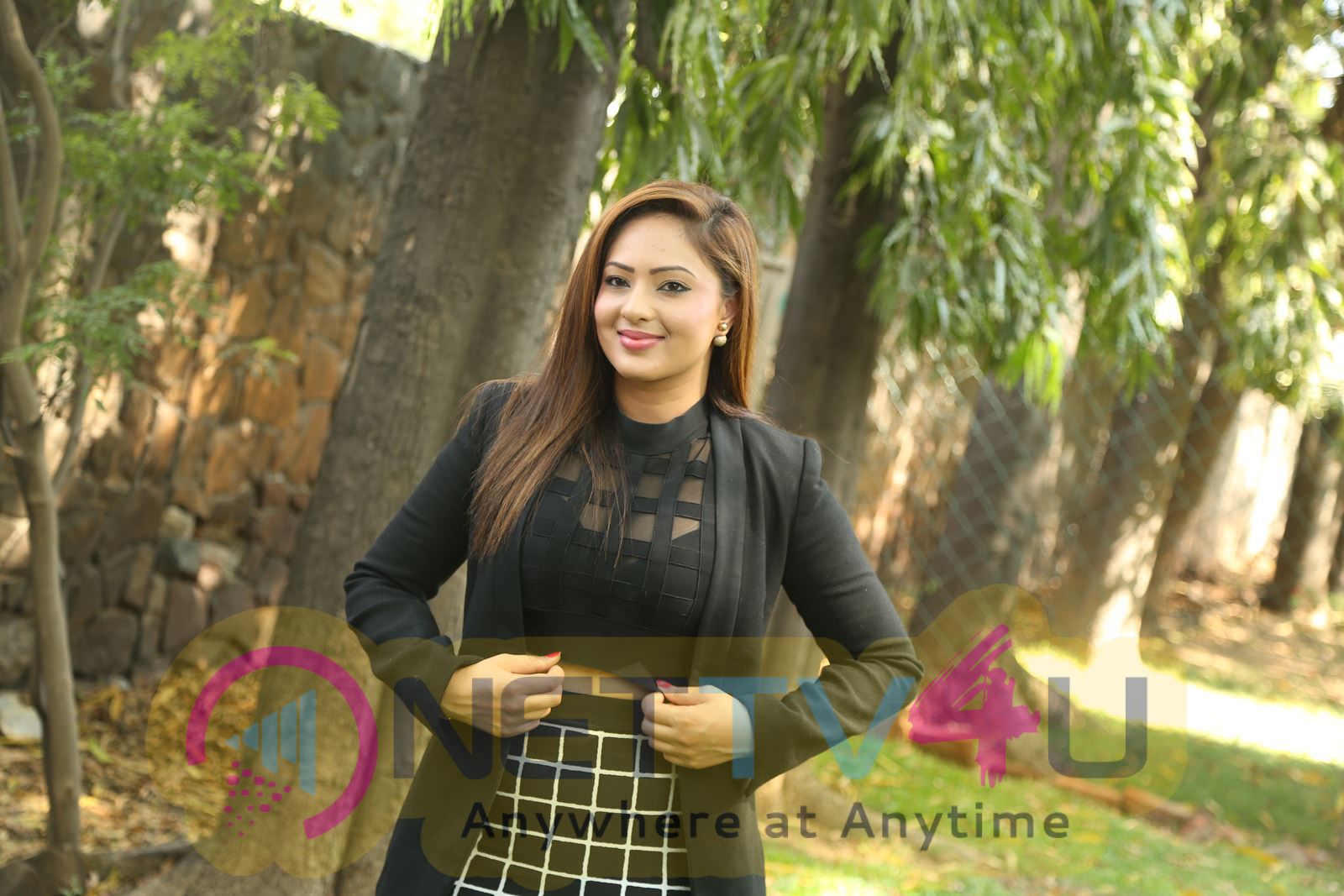 Actress Nikesha Patel Latest Hot Photos Telugu Gallery