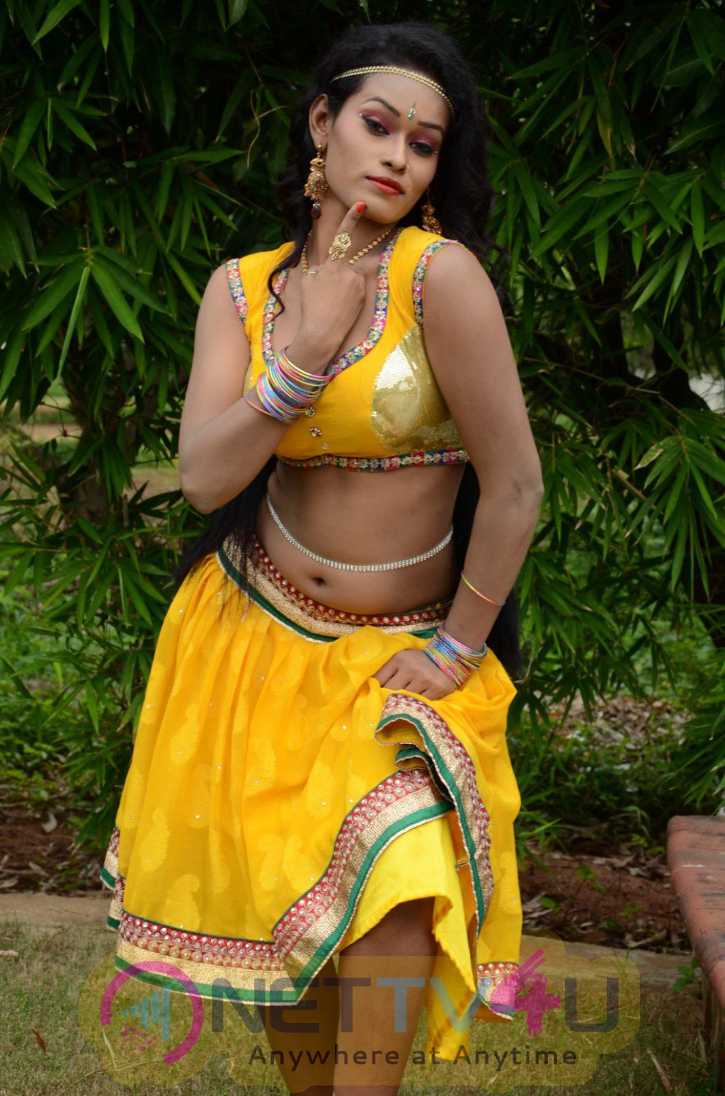 Actress Nisha Latest Hot  Stills & Photos Telugu Gallery