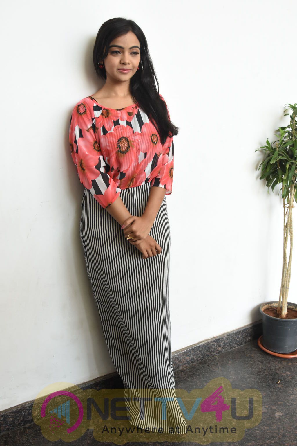 Actress Nitya Shetty Latest Stills Telugu Gallery