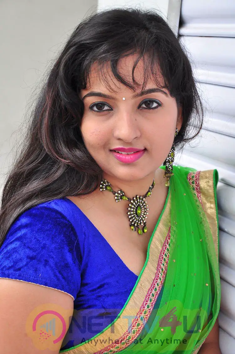 actress roshini latest photoshoot stills 28