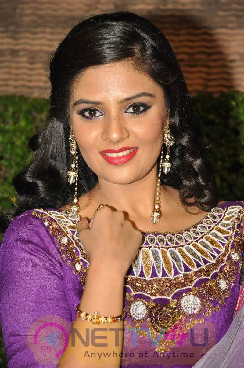 actress srimukhi in dhanalakshmi talupu tadithey movie audio launch stills 16
