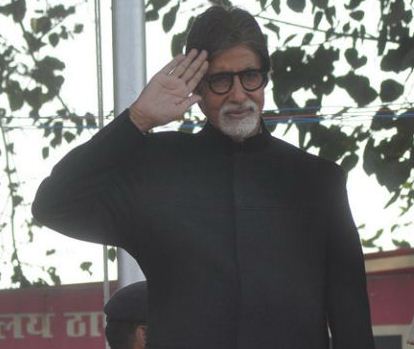 Amitabh Bachchan Praises The Army!