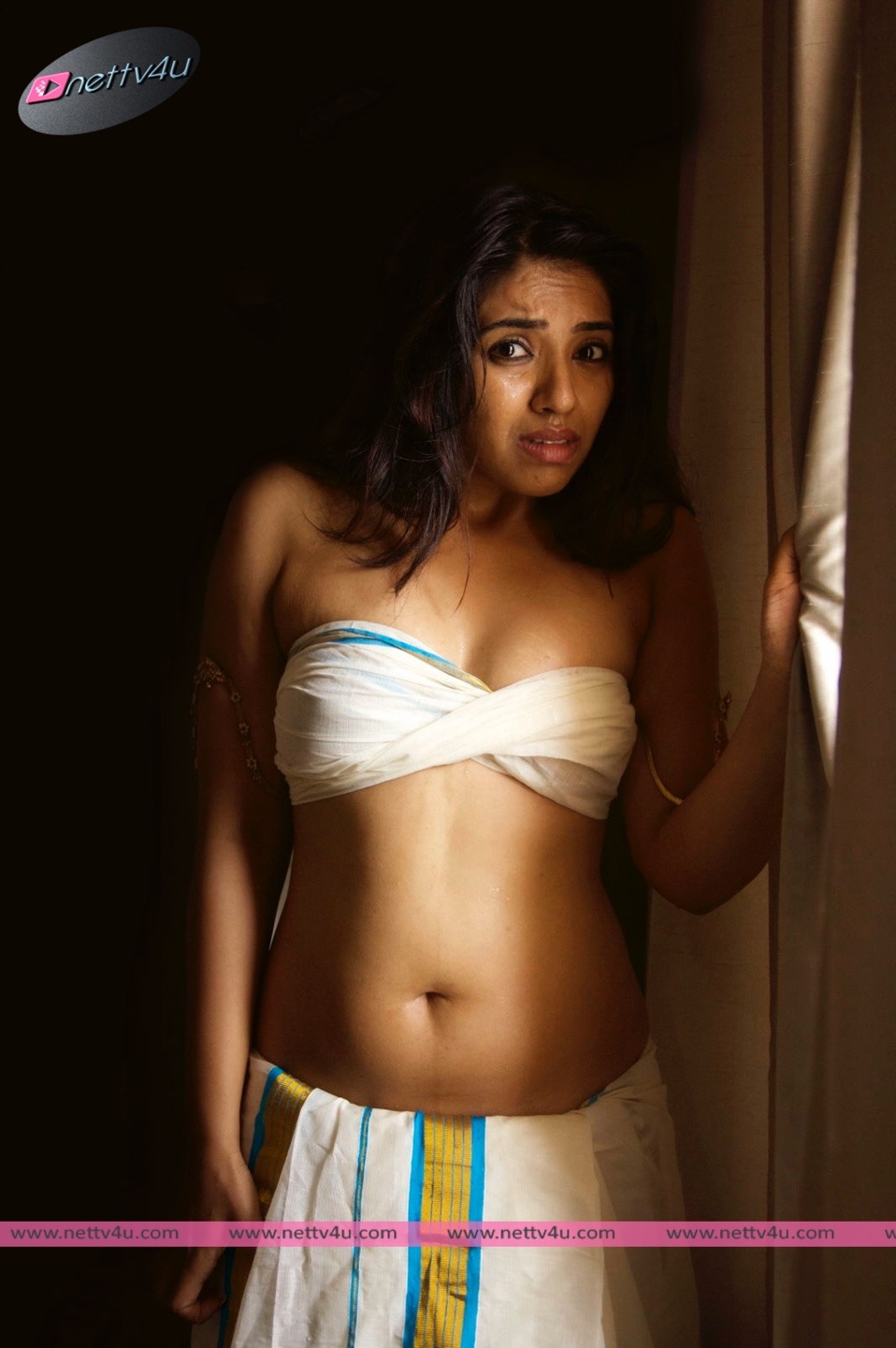 asha gopinath 16