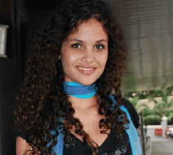 Ayesha Kapur Hindi Child Artist