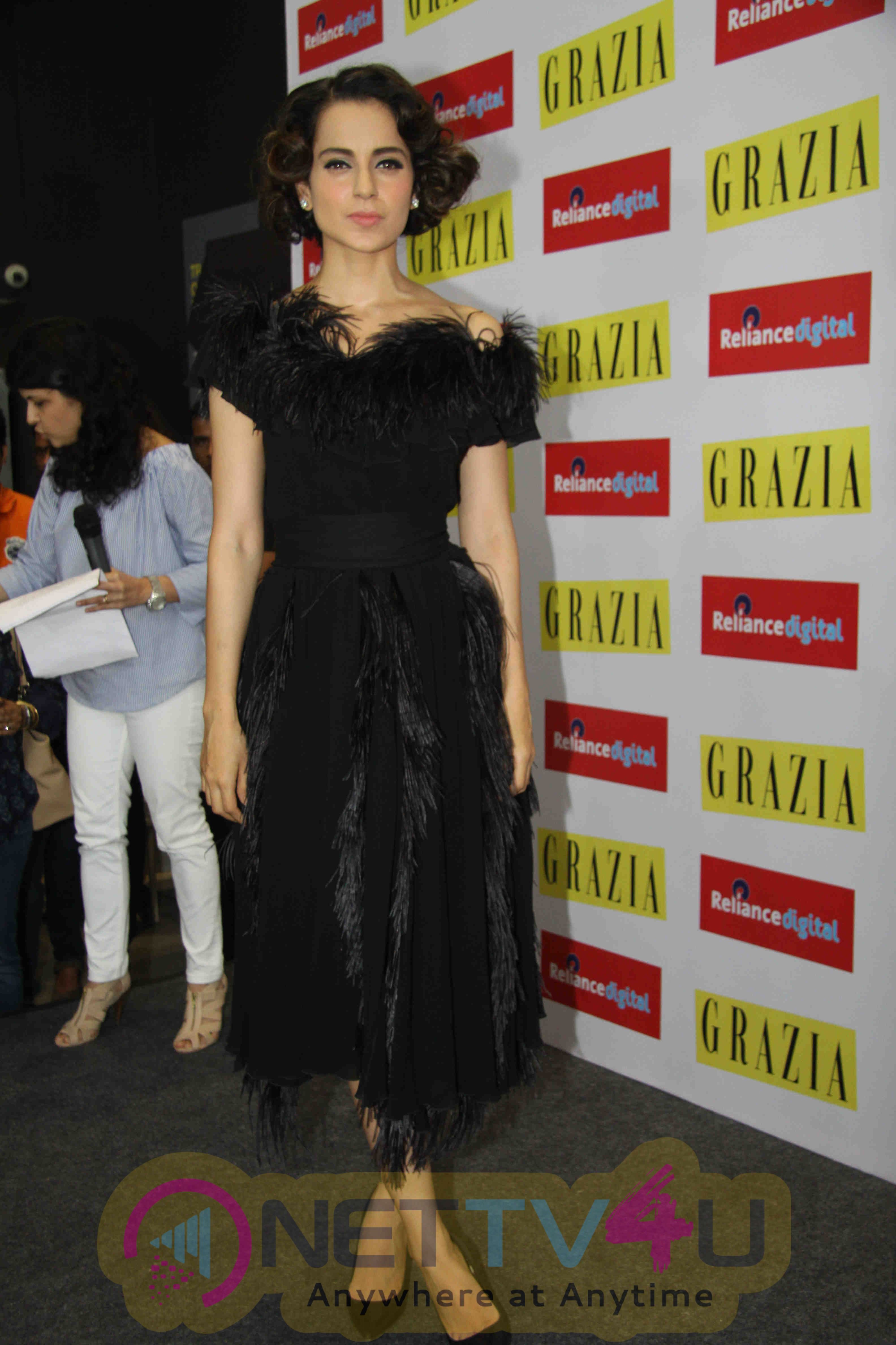 Bollywood Actress Kangna Ranaut Launches Grazia Magazine 100th Issue Images Hindi Gallery