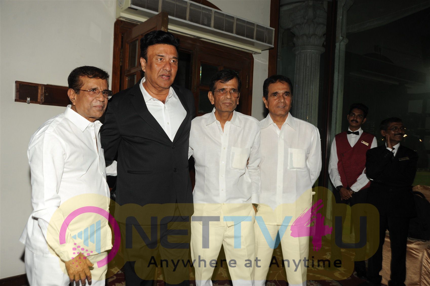 Bolly Celebs At Anu Maliks Felicitation Party By Anirudh Dhoot Stills Hindi Gallery