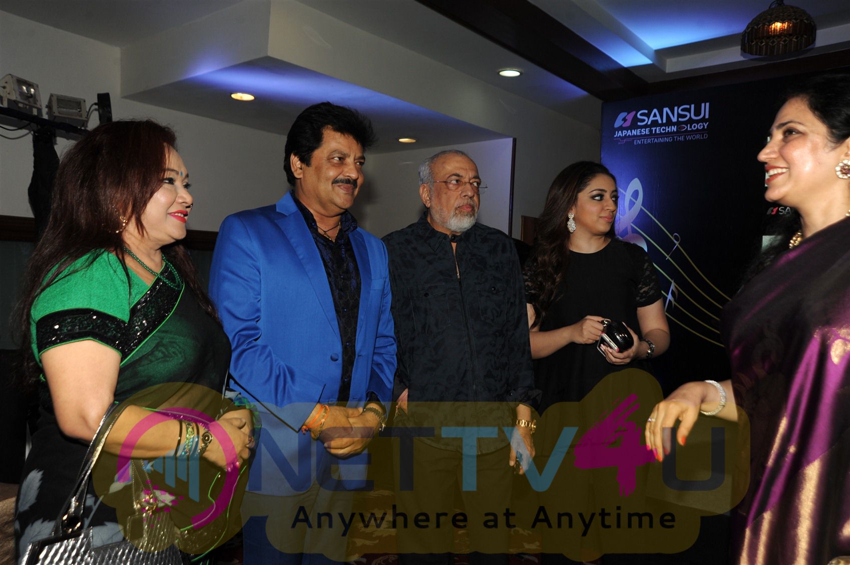 Bolly Celebs At Anu Maliks Felicitation Party By Anirudh Dhoot Stills Hindi Gallery