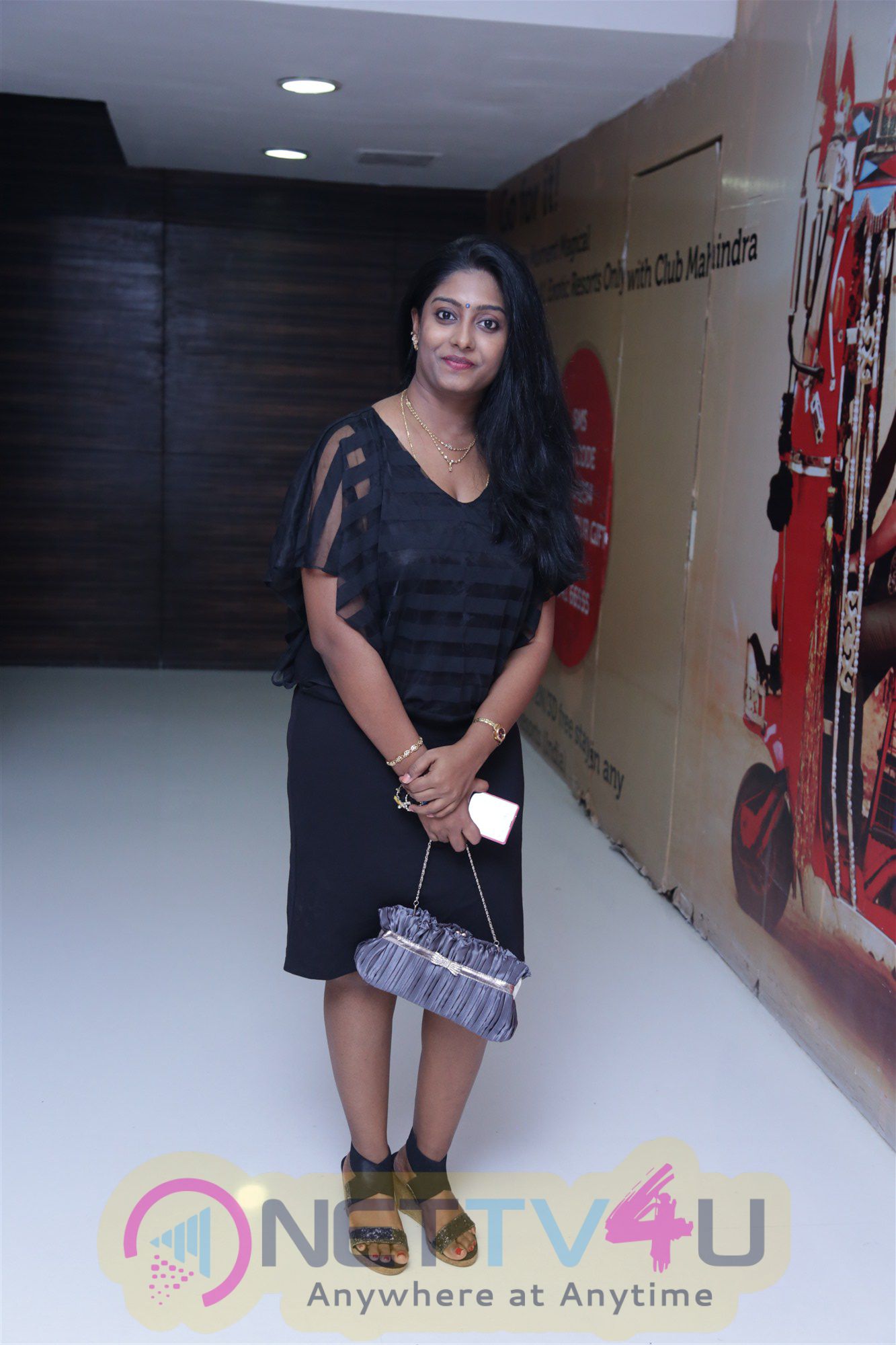 Celebrities At Don't Breathe Premiere Show Cute Images Tamil Gallery