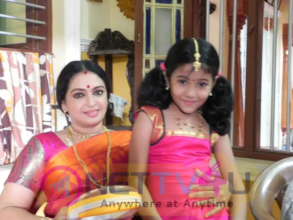 Child Actress Baby Sathanya Acting Movies Extraordinary Photos Tamil Gallery