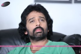 chakravarthy latest pictures 32