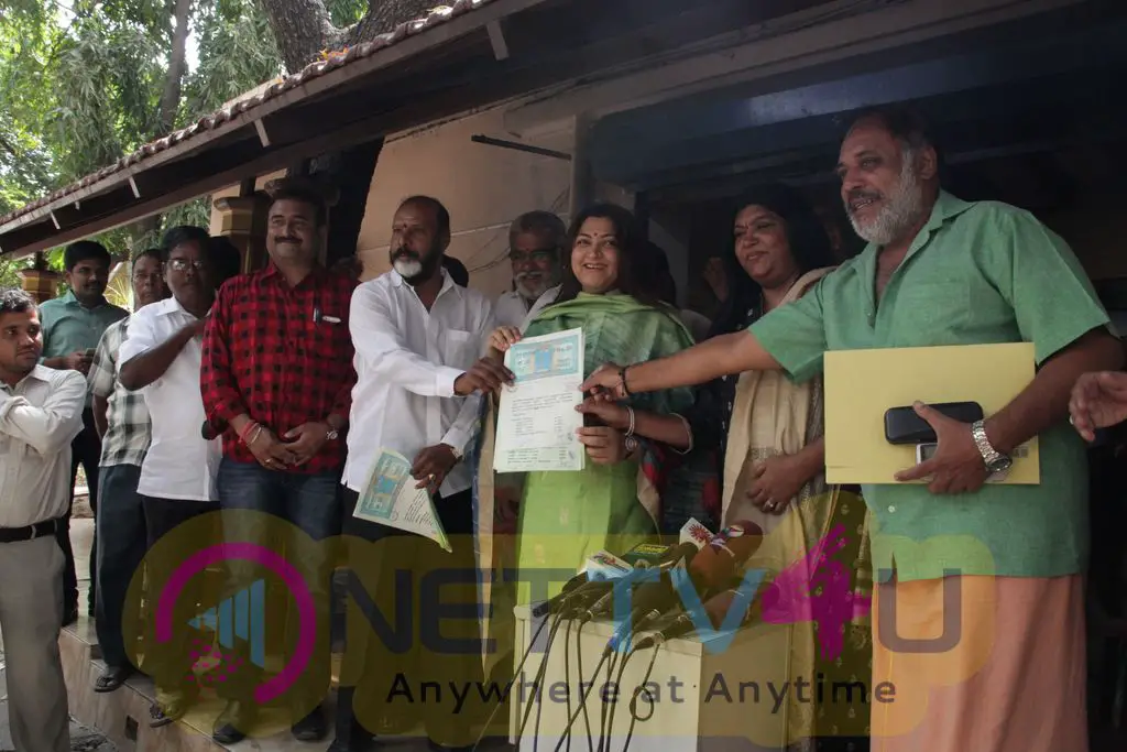 Chinnathirai Producers Association Press Meet Stills Tamil Gallery