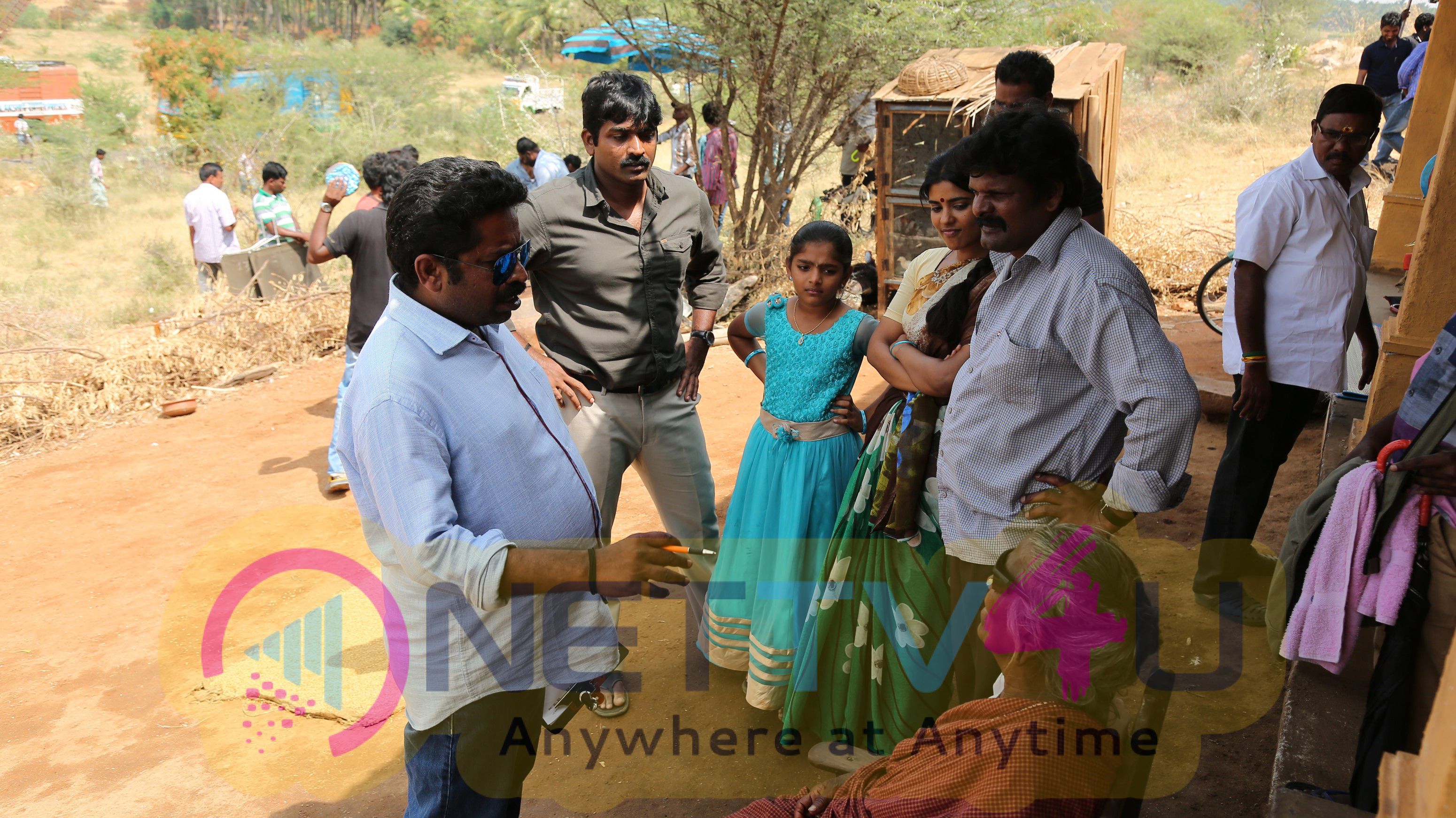 Dharmadurai Movie Shooting Wrap Up & Working Images Tamil Gallery