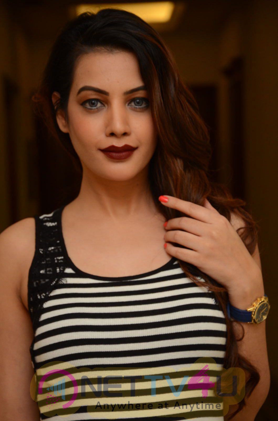 Diksha Panth Sparking Sills At Telangana Premier League Logo Launch Telugu Gallery