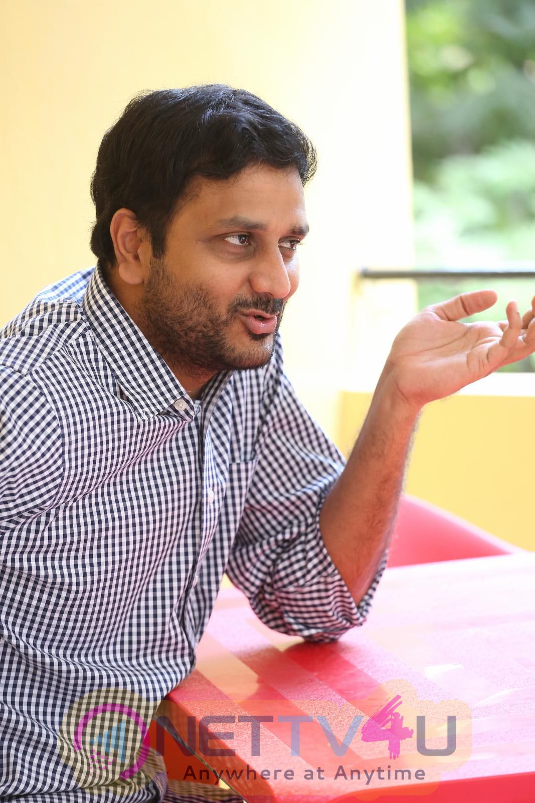 Director Srinivas Avasarala Interview Good Looking Photos Telugu Gallery