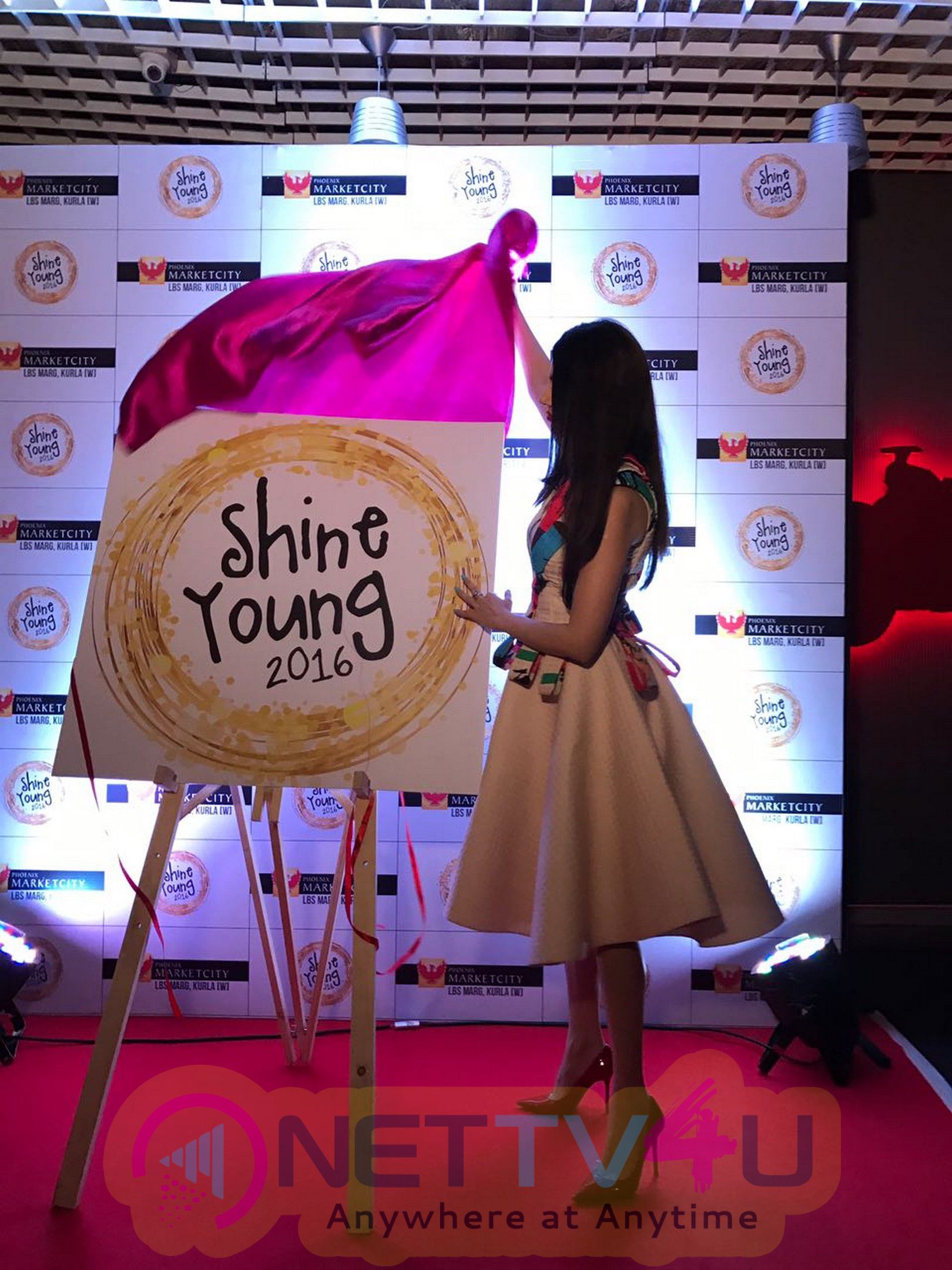 Divya Khosla Kumar Launches Shine Young 2016 In A Tanieya Khanuja Outfit & Nails It Stills Hindi Gallery