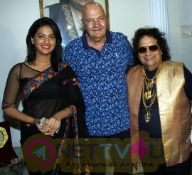 Dadasaheb Phalke Excellence Award 2016 Photos Hindi Gallery
