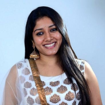 Dare Devil Anu To Don Two Different Get-ups!