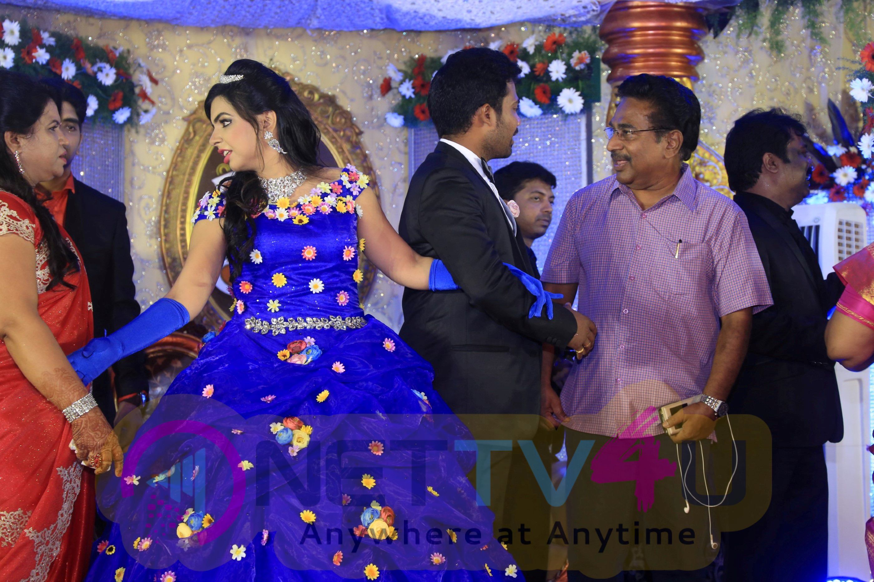 Director R. Pandiarajan Son Prithvirajan Weds Akshaya Wedding Reception Images Tamil Gallery