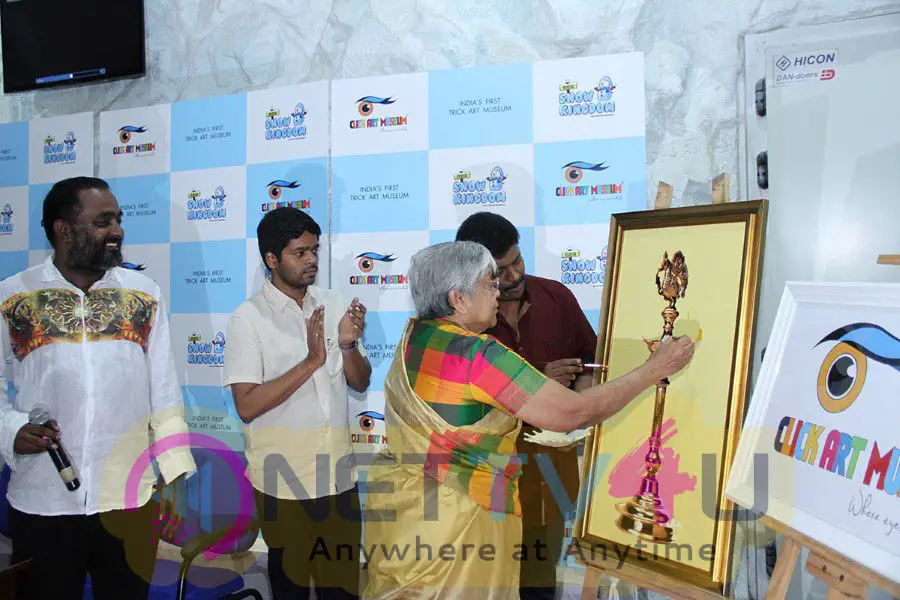 Director Radha Krishnan Parthiban Inaugurated Click Art Museum Excellent Stills Tamil Gallery