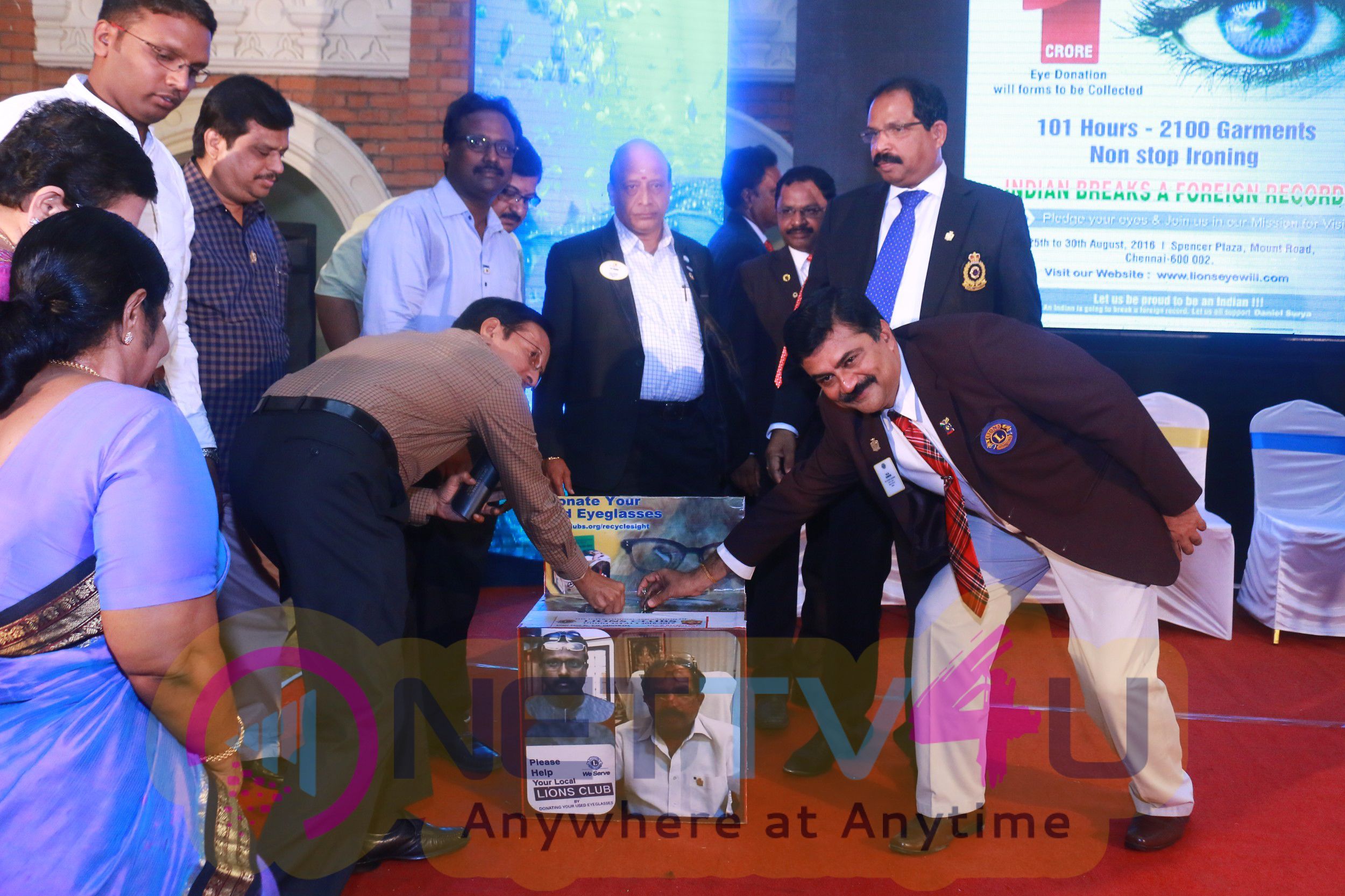 Event Stills Of Inauguration Function Of Guiness World Record Of Ironing Marathon Tamil Gallery