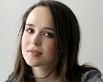 Ellen Page Loves Samantha Thomas!